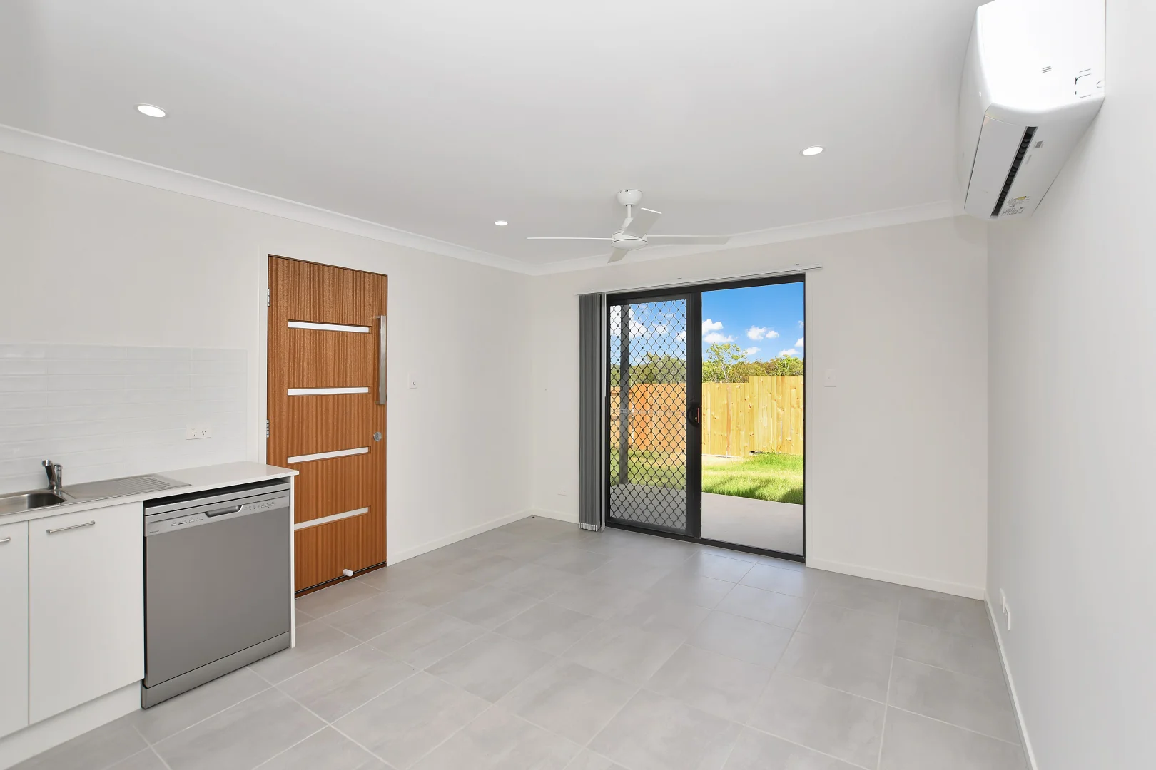 Additional image 2 of 2/12 Henry Street, Brassall QLD 4305