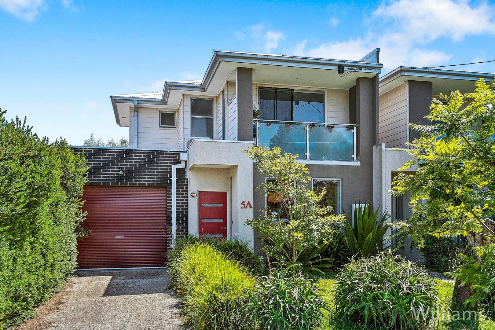 2 bedrooms Townhouse in 5A Railway Parade NEWPORT VIC, 3015