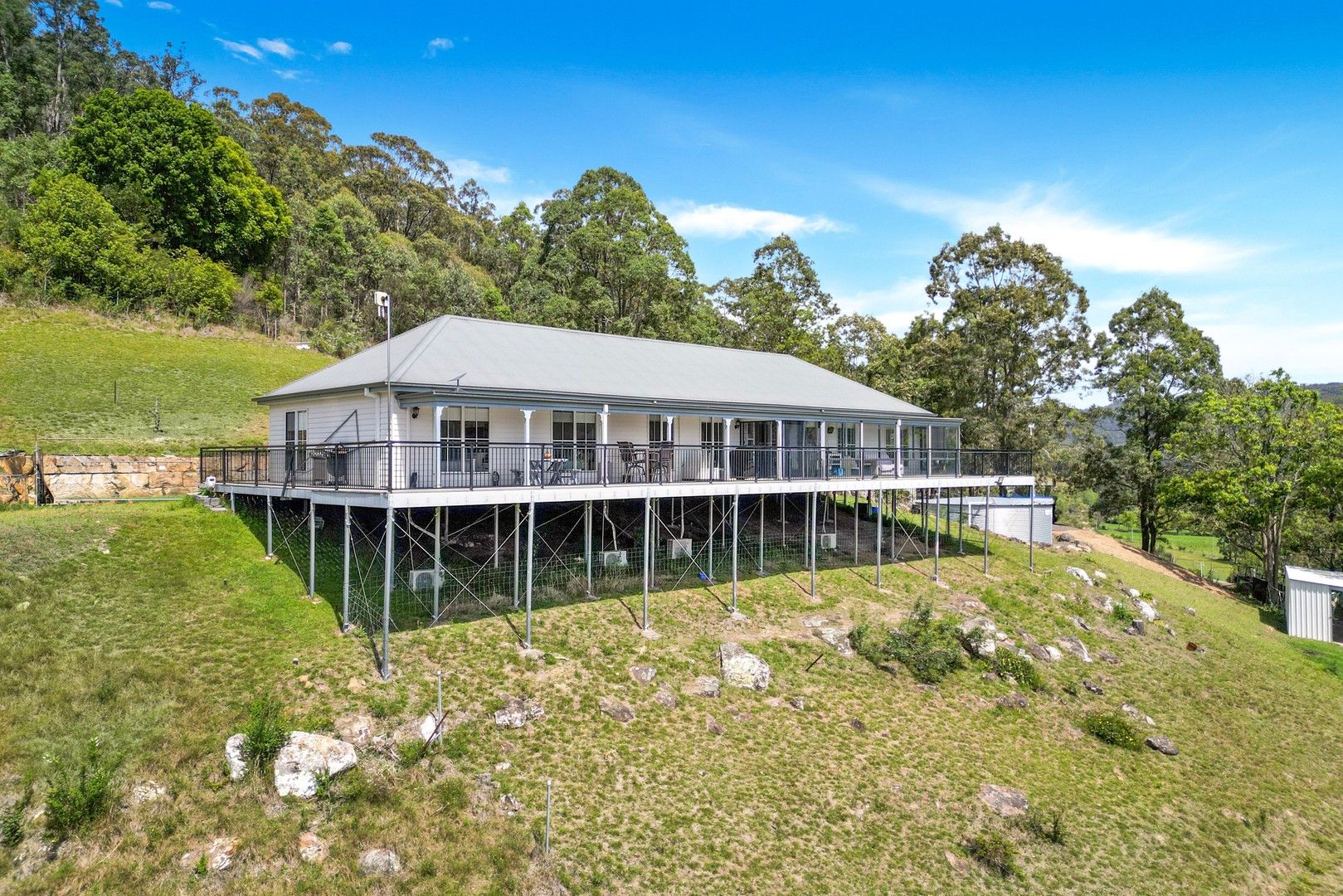 4 bedrooms House in 3 Rosehill Lane YARRAMALONG NSW, 2259