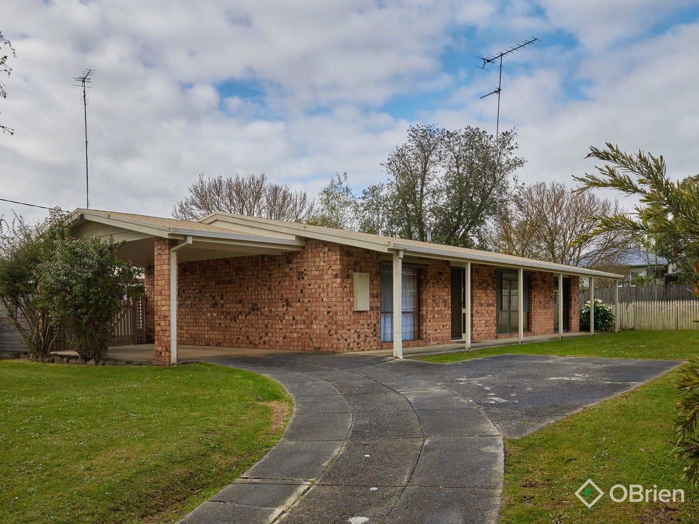 3 bedrooms House in 21 Alexander Street WARRAGUL VIC, 3820