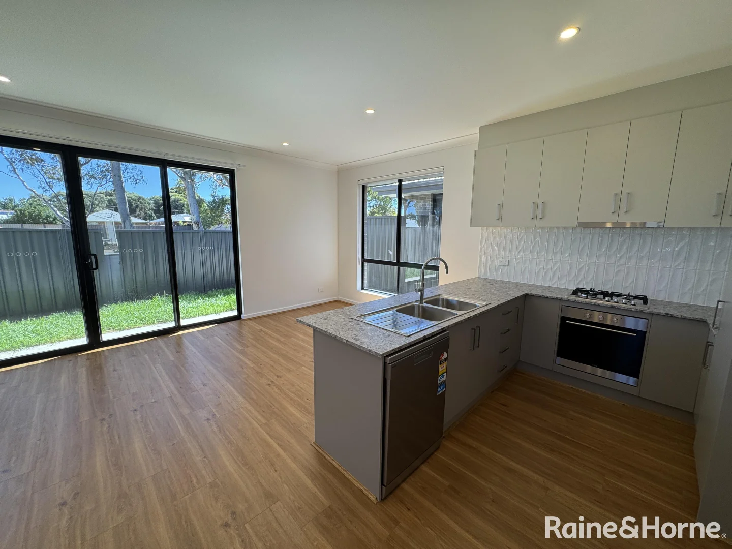 Additional image 11 of 4/32 Hollow Drive, Andrews Farm SA 5114