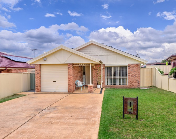 16 Midin Close, Glenmore Park NSW 2745