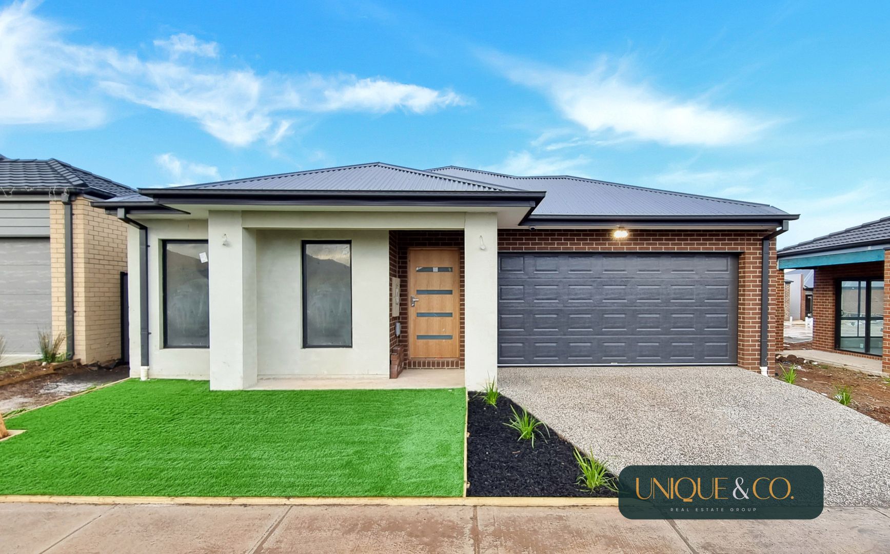 4 Stacey Parade, Mount Cottrell VIC 3024