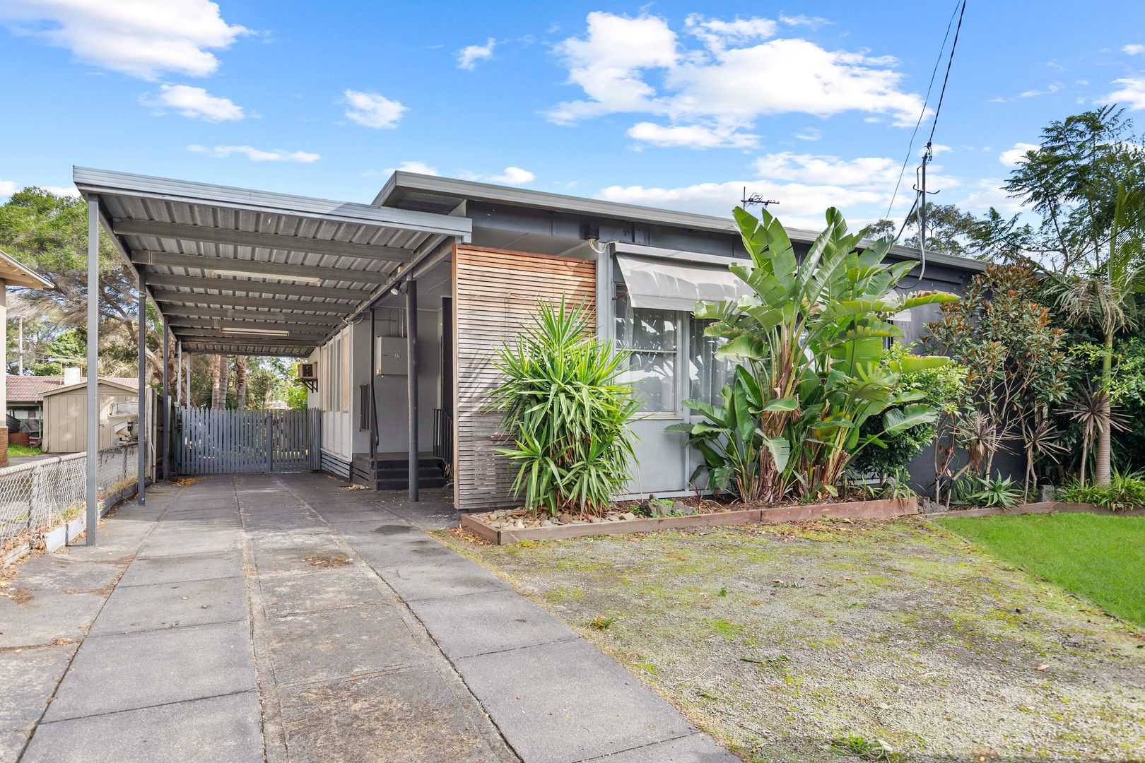 27 Candlebark Crescent, Frankston North VIC 3200 House For Rent