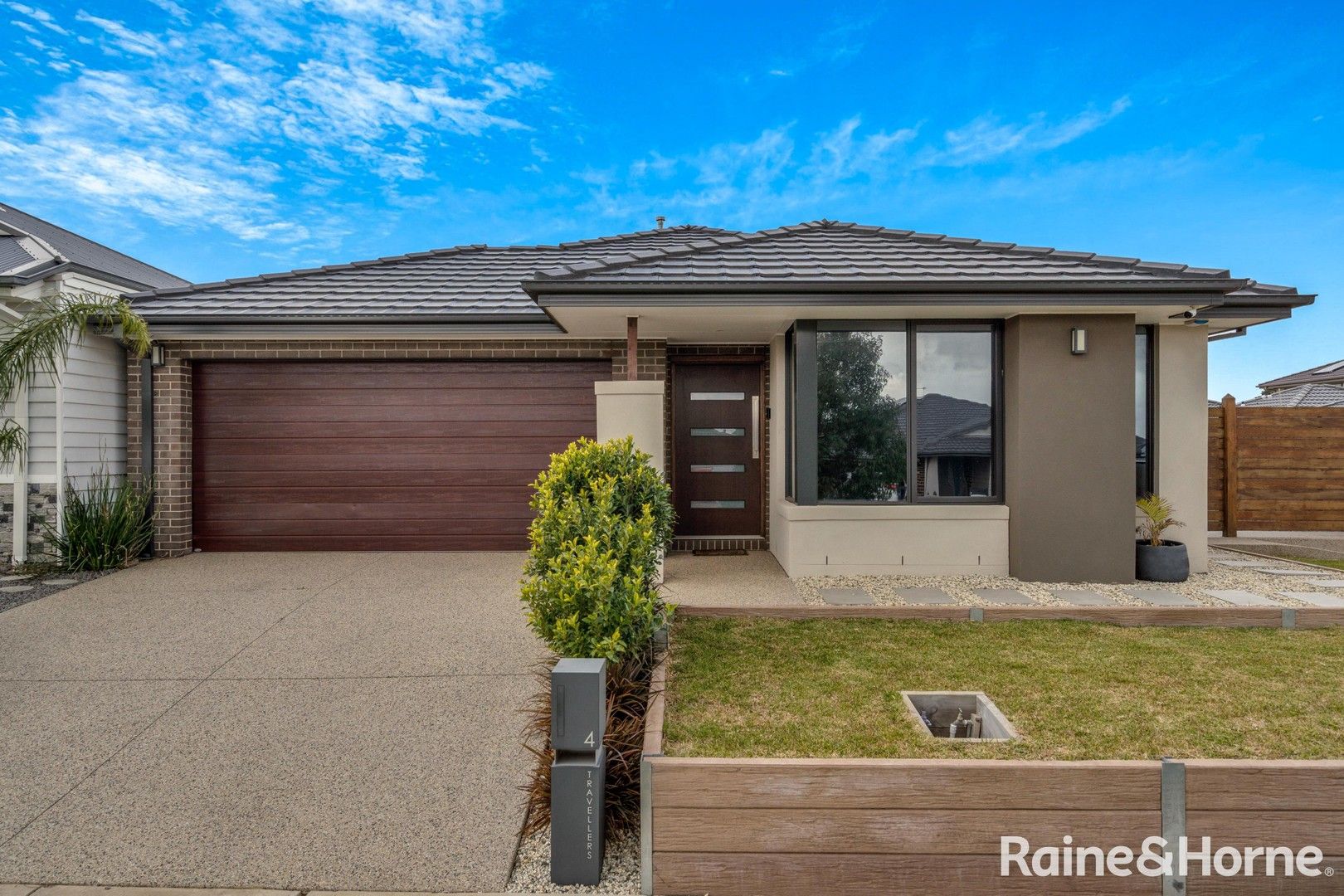 4 bedrooms House in 4 Travellers Street DIGGERS REST VIC, 3427