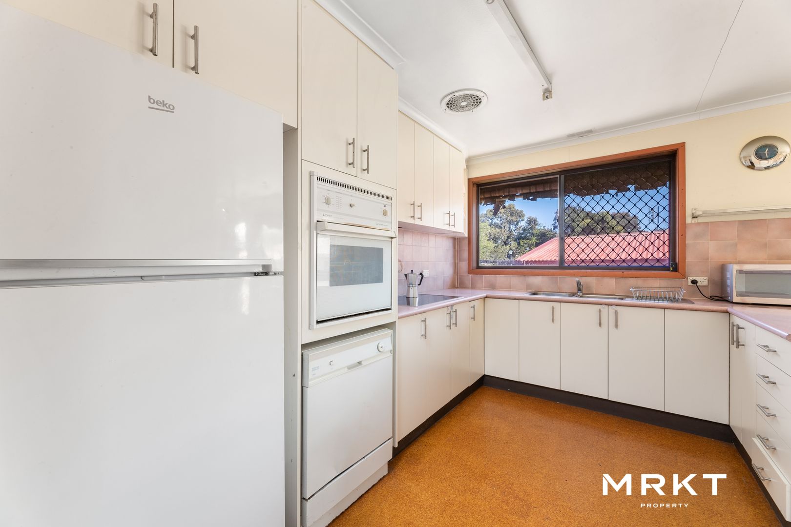 2 Laman Place, Charnwood ACT 2615, Image 2