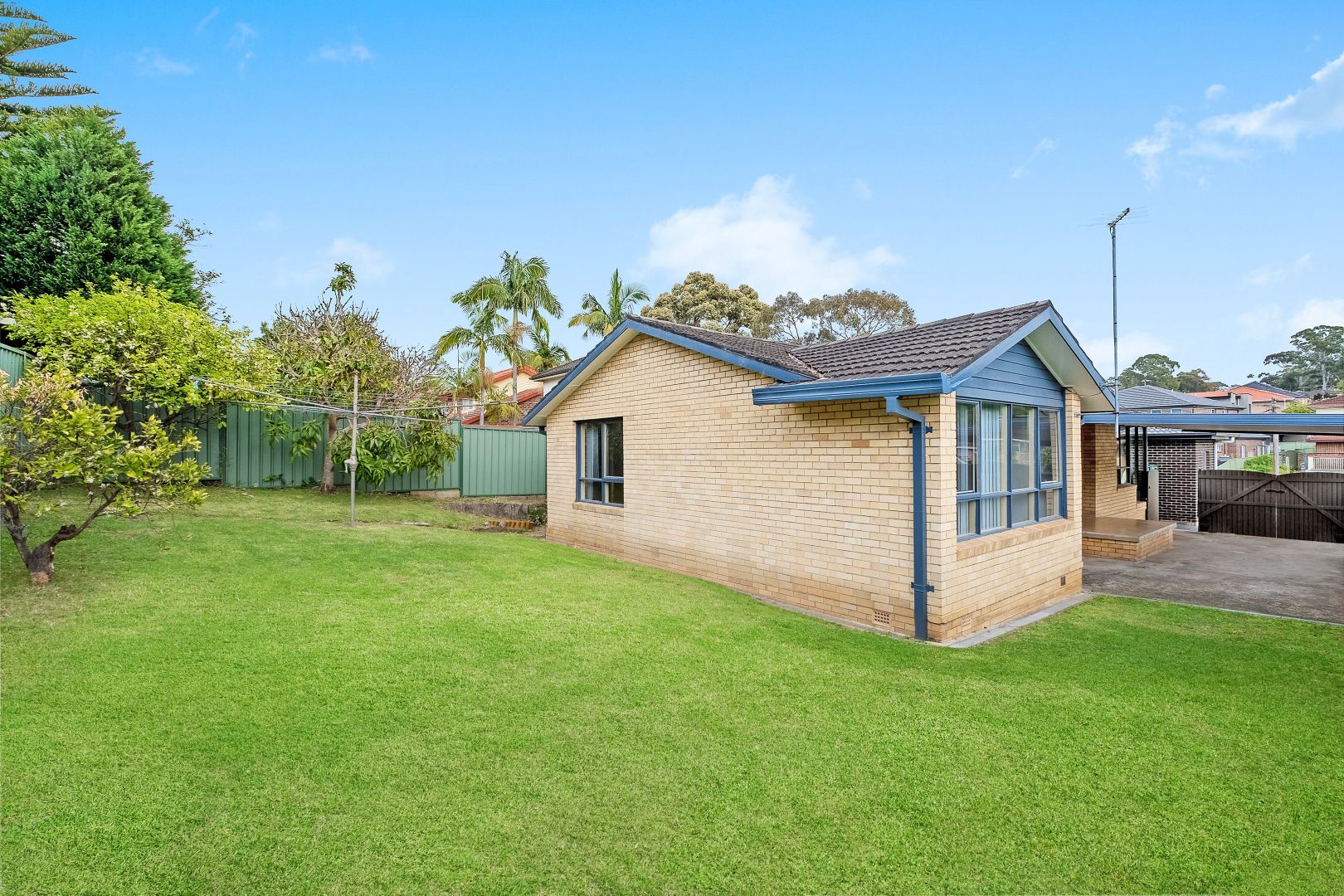 1 Sobraon Road, Marsfield NSW 2122, Image 2