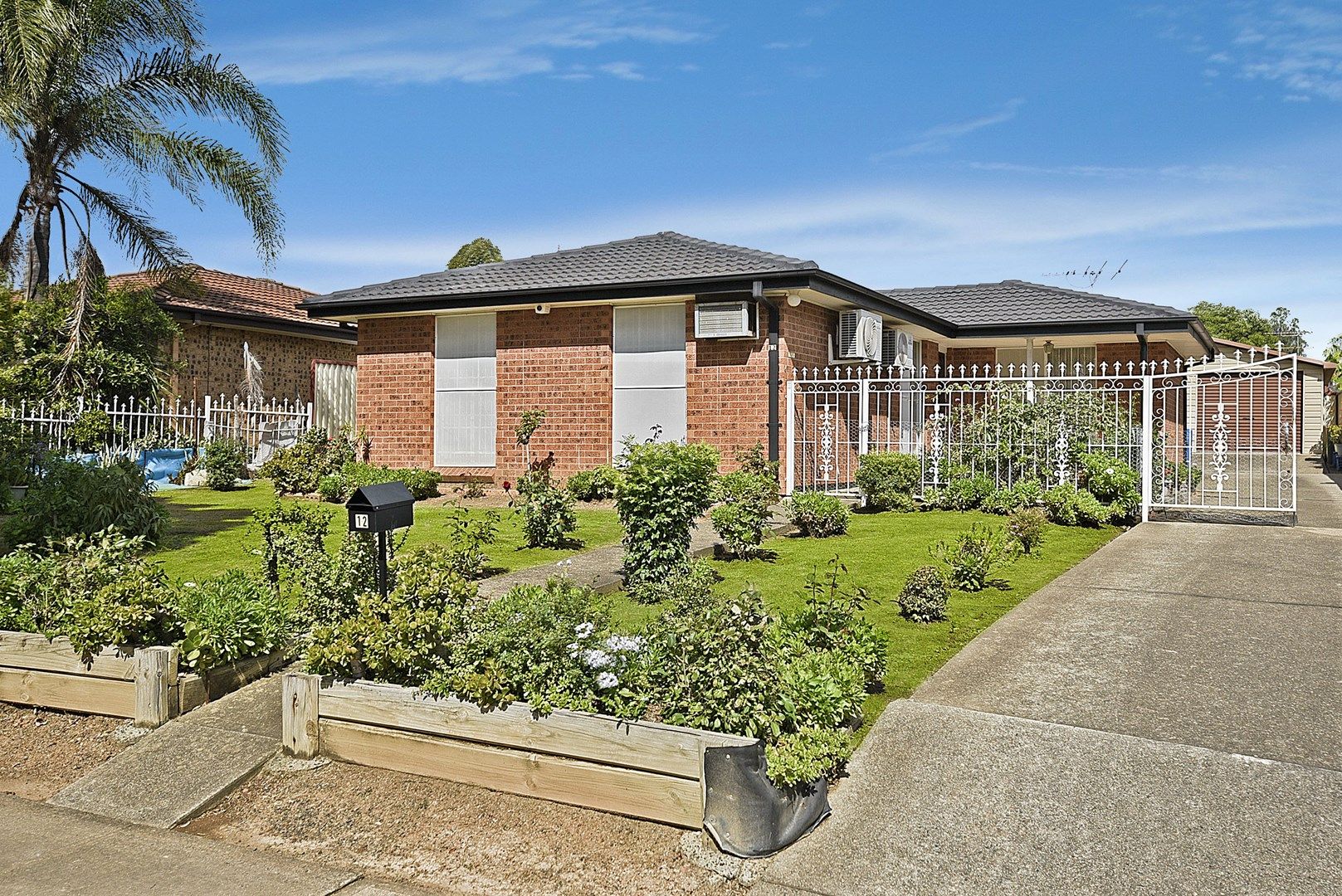 12 Cheyenne Road, Greenfield Park NSW 2176, Image 0