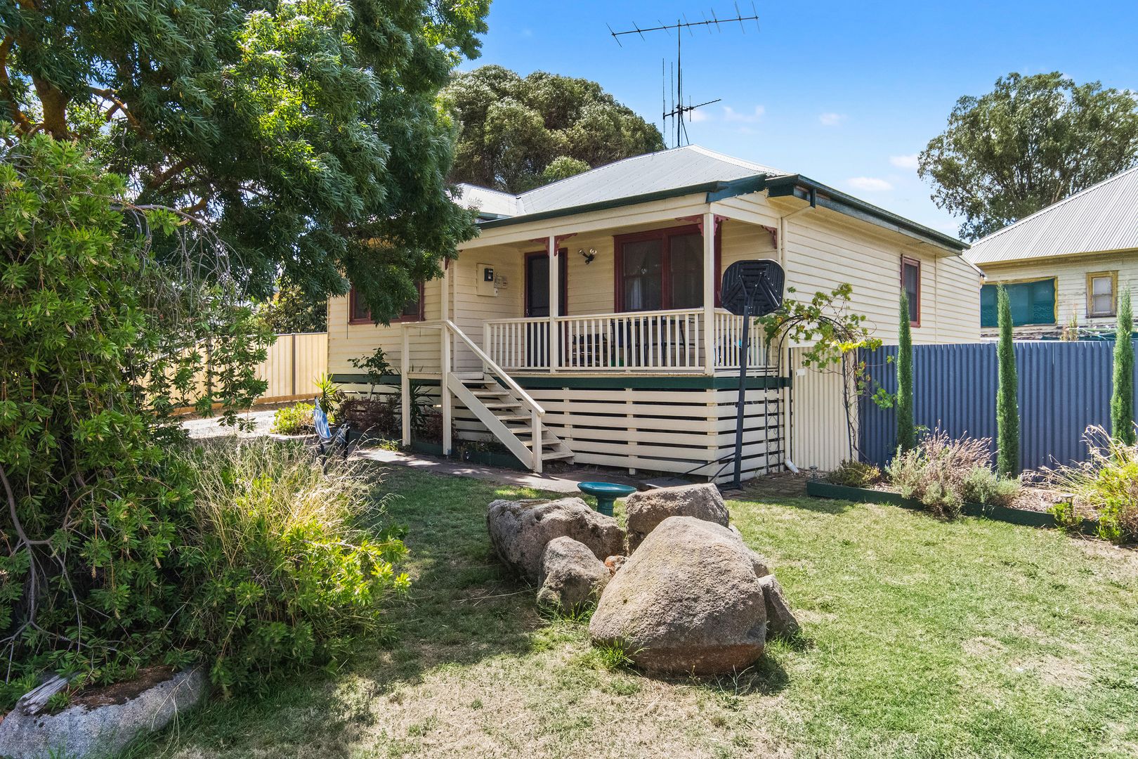 287 Allingham Street, Kangaroo Flat Property History & Address