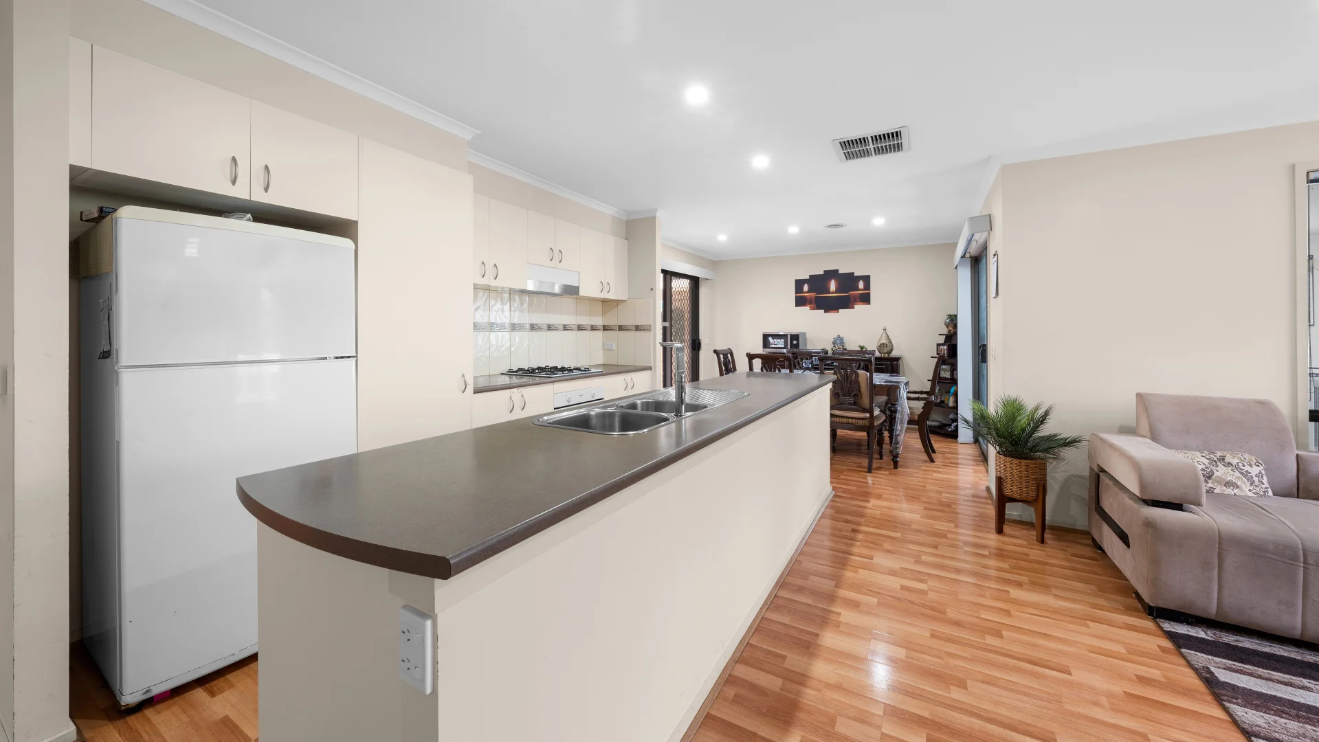 Additional image 5 of 17 Hurlingham Way, Craigieburn VIC 3064