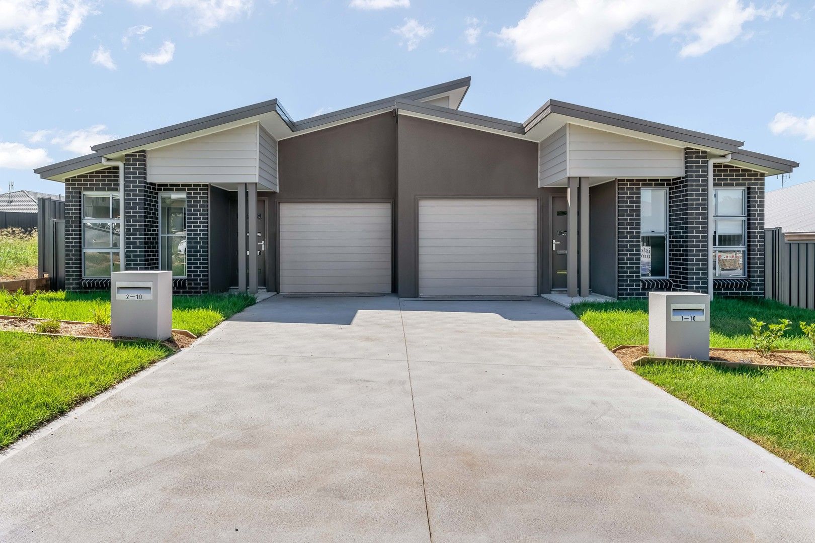 4 bedrooms Semi-Detached in 1/10 Royston Avenue FARLEY NSW, 2320