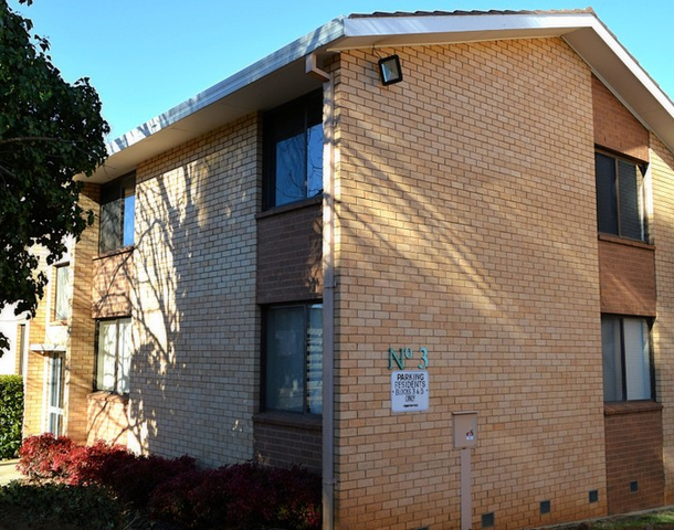 4/3 Walsh Place, Curtin ACT 2605