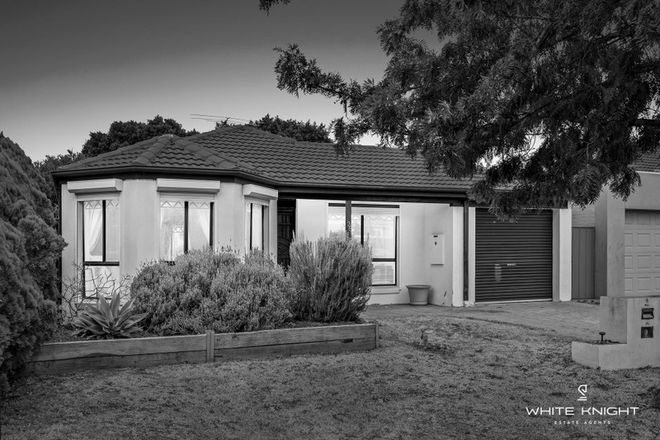 Picture of 35 Creekbank Place, CAROLINE SPRINGS VIC 3023