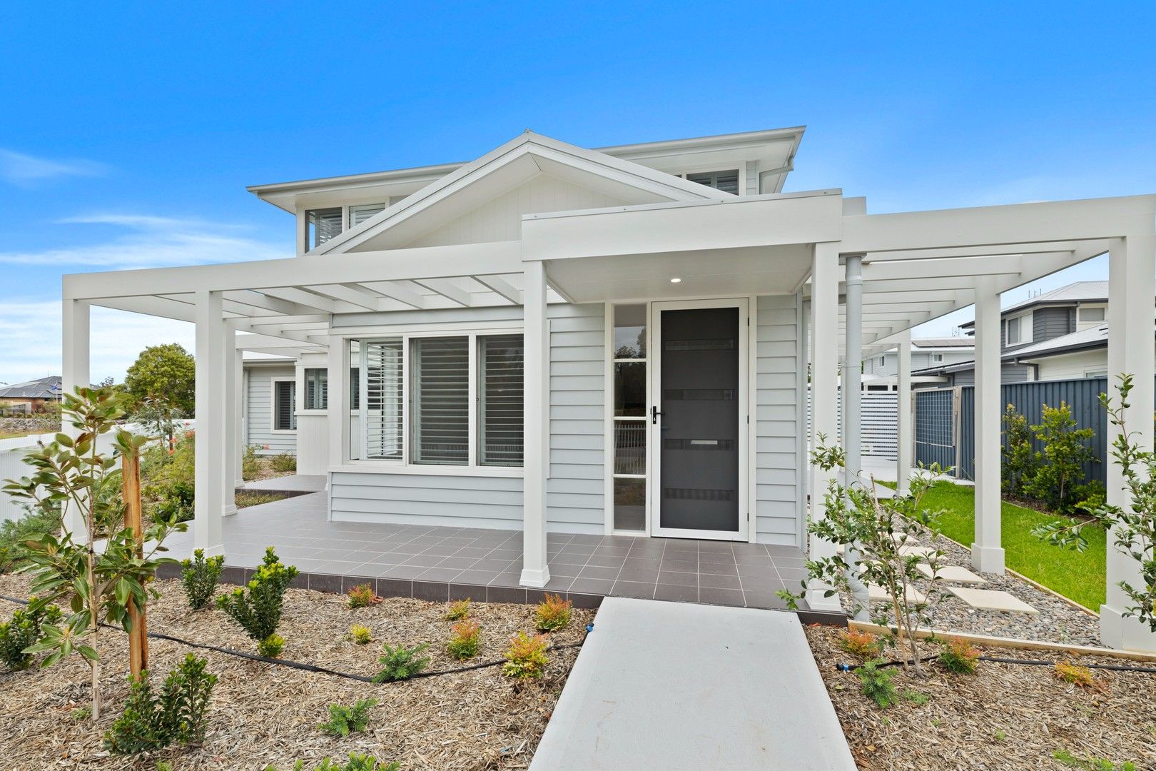 3 bedrooms Townhouse in 3 Mahogany Lane TEA GARDENS NSW, 2324