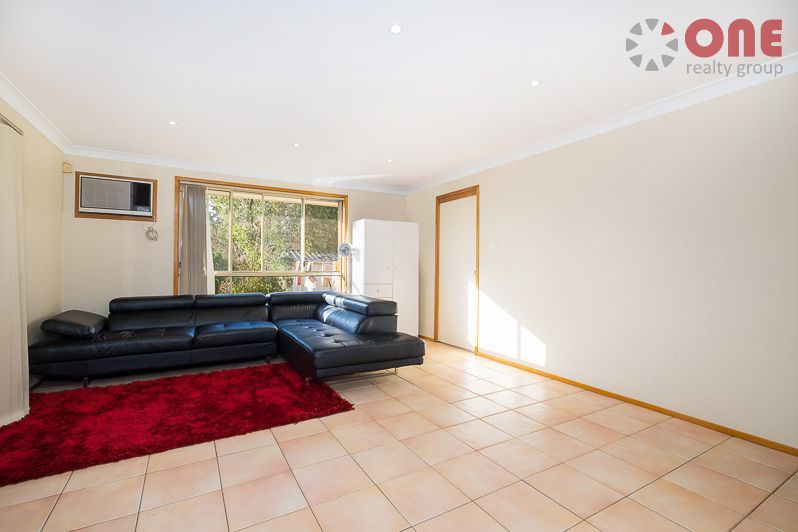 10 Cusack Ave, Casula NSW 2170, Image 2