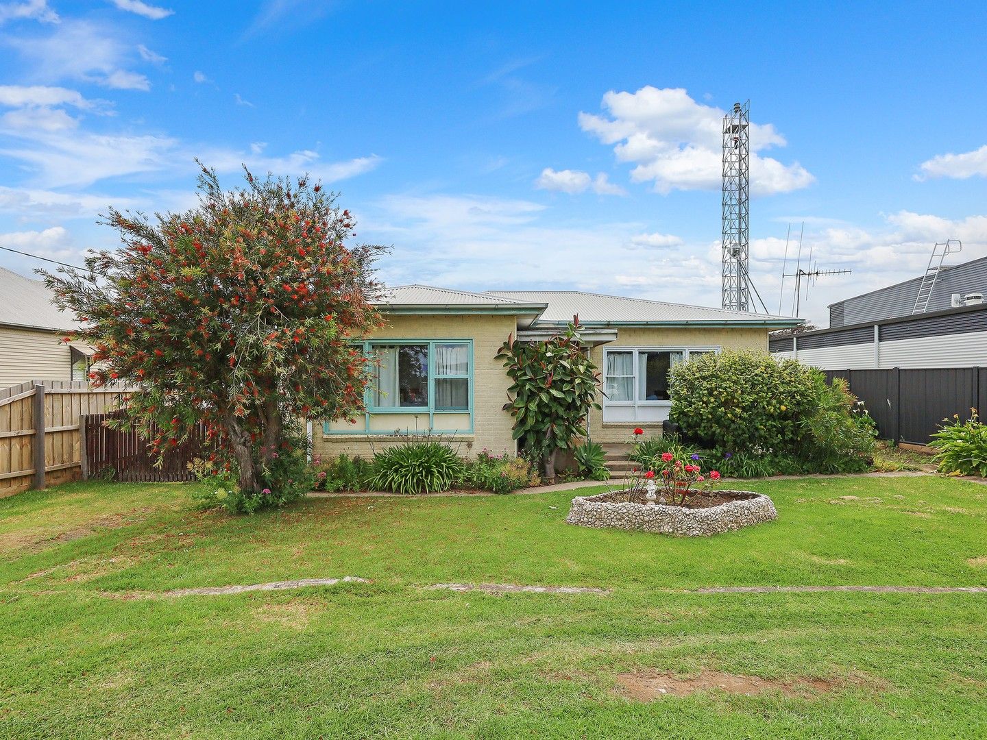 114 PRINCES HIGHWAY, Port Fairy VIC 3284 Domain