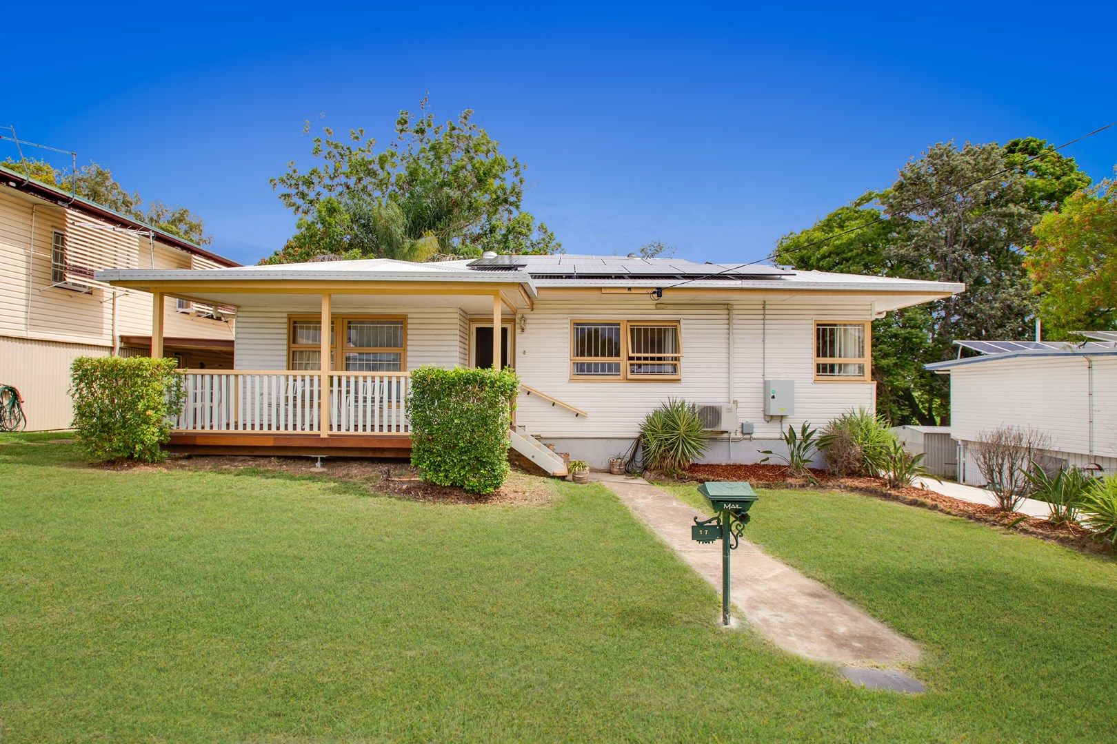 17 Gledson Street, North Booval QLD 4304, Image 0
