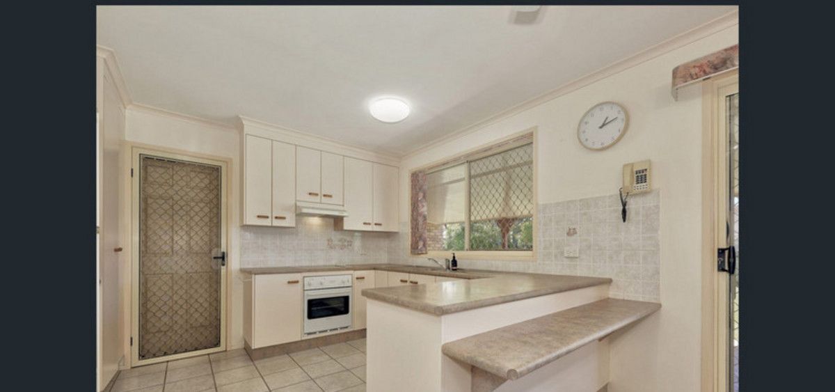 3 bedrooms House in 60 Clive Cresent KEPNOCK QLD, 4670