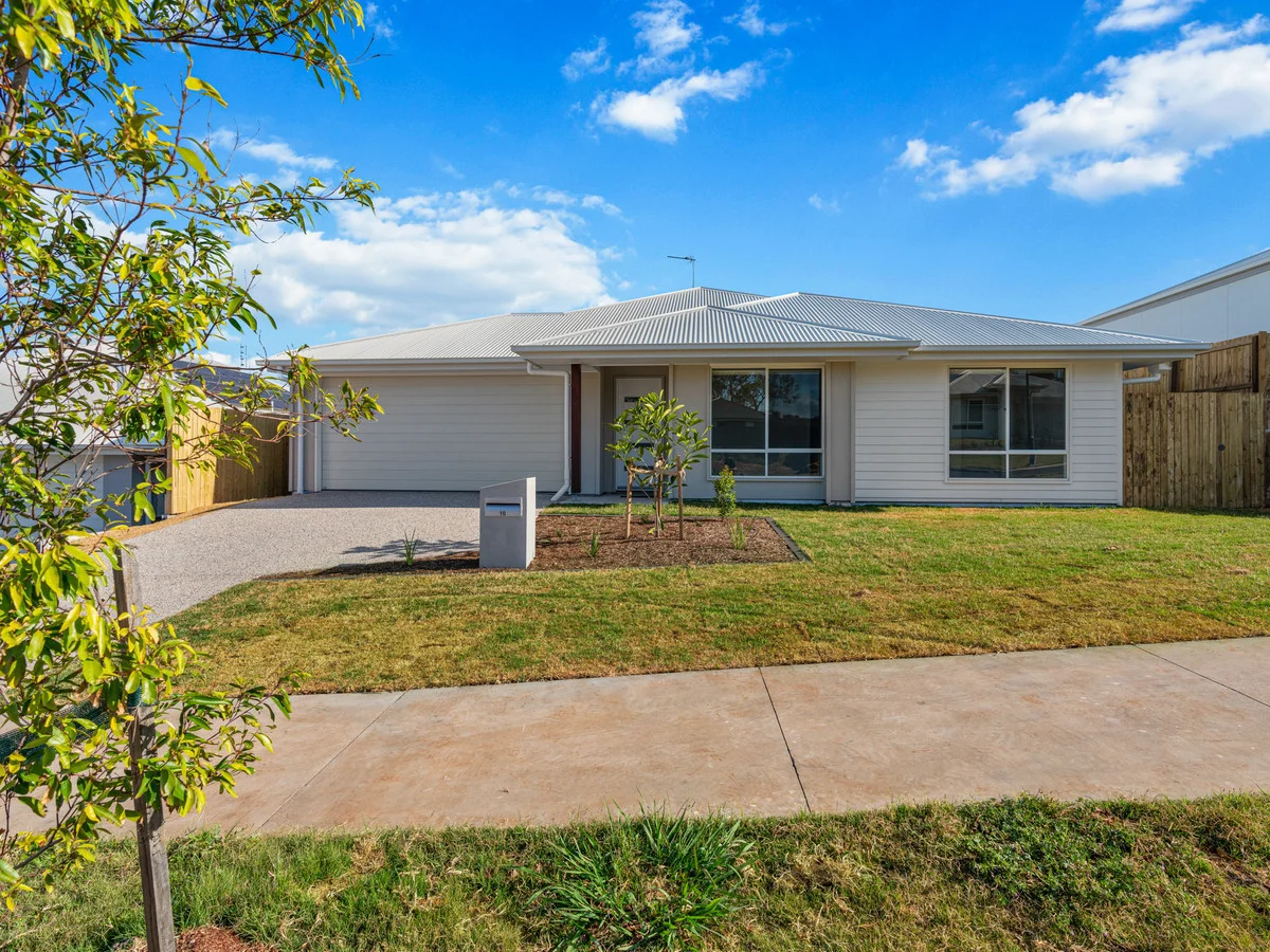 Primary image of 10 Broadmead Street, Glenvale QLD 4350