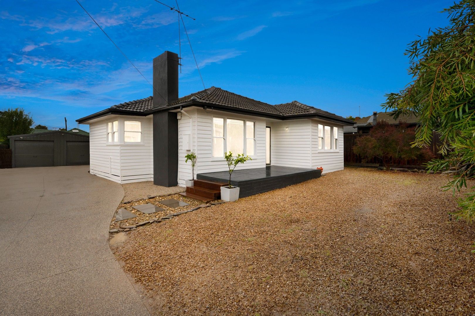2 Joyce Parade, Herne Hill VIC 3218 House For Rent Domain