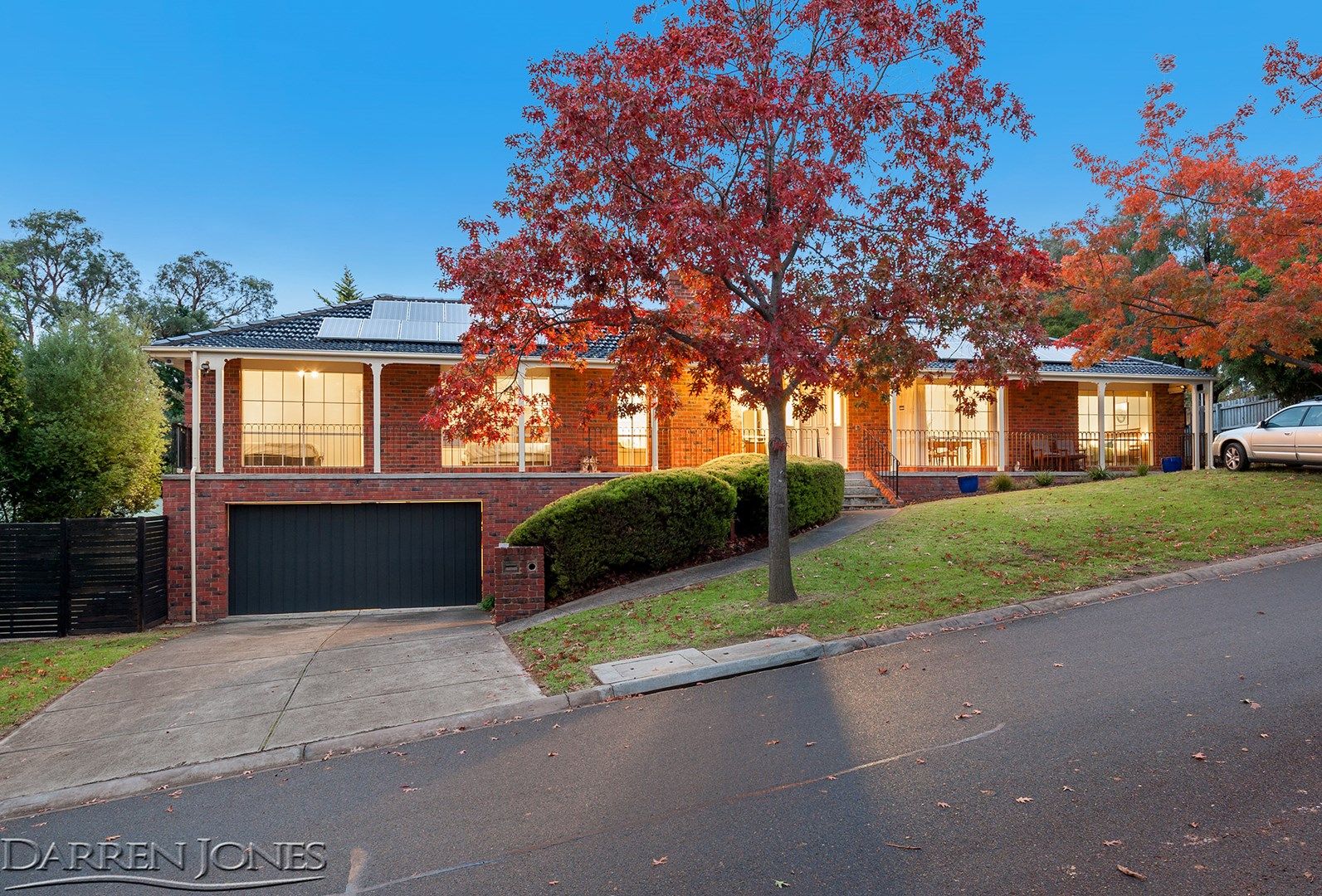 16 Lapstone Crescent, Yallambie VIC 3085, Image 0