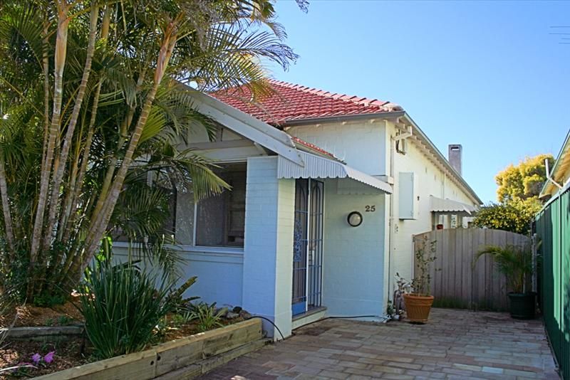 25 Rowley Street, Brighton-Le-Sands NSW 2216, Image 2