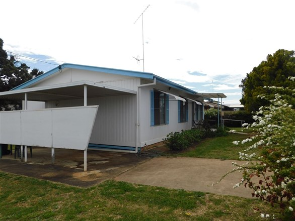 83 Dalgarno Street, Coonabarabran NSW 2357