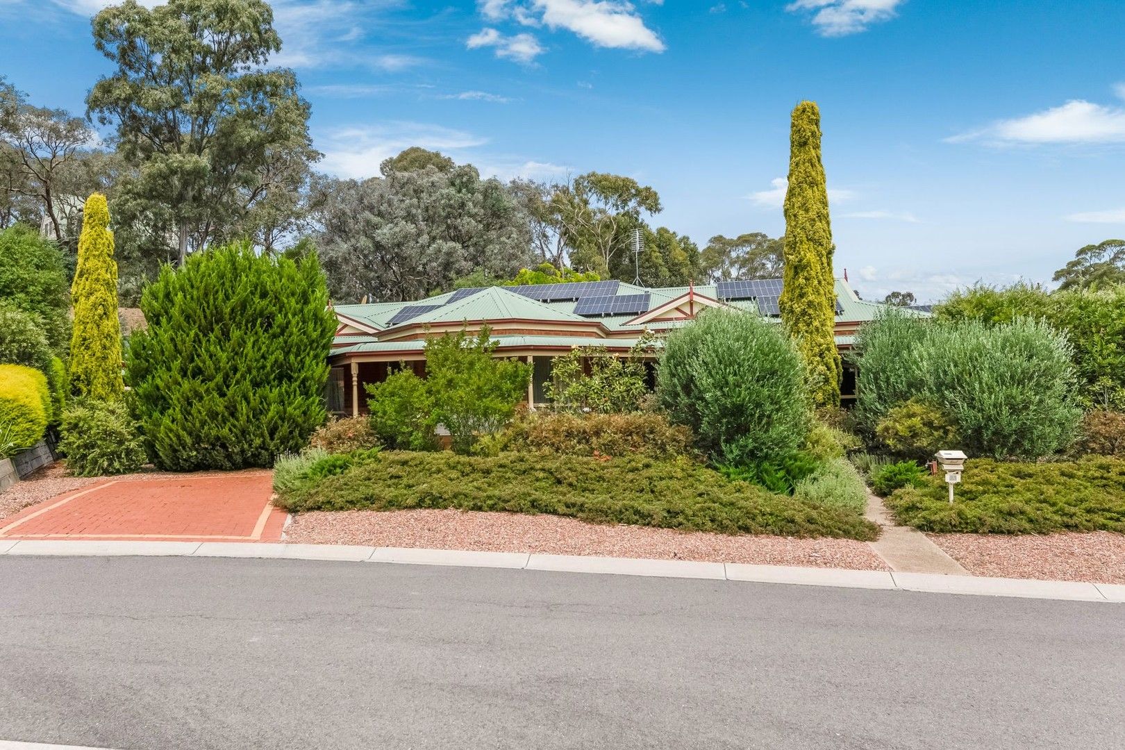 33 Palm Avenue, Spring Gully VIC 3550, Image 0