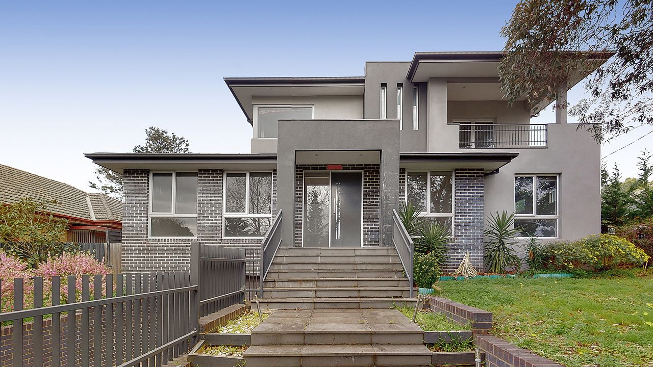 4 bedrooms House in 6 Eyre St BALWYN VIC, 3103