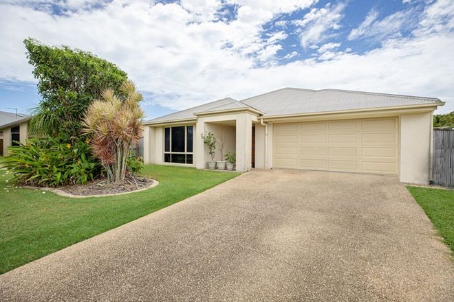 Picture of 41 Whitehaven Dr, BLACKS BEACH QLD 4740