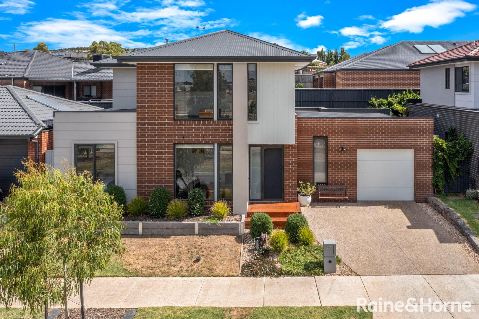 27 Angelas Way, Sunbury VIC 3429, Image 0