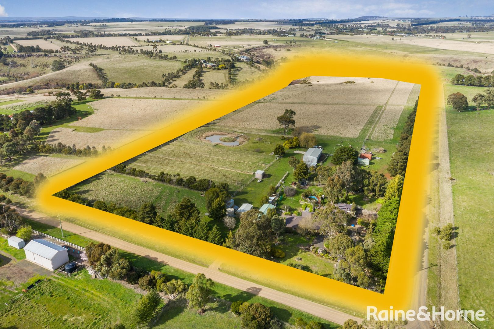 140 Mcdonalds Lane, Riddells Creek Property History & Address