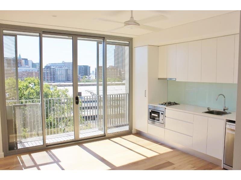 1 bedrooms Apartment / Unit / Flat in 52/30-34 Chalmers Street SURRY HILLS NSW, 2010