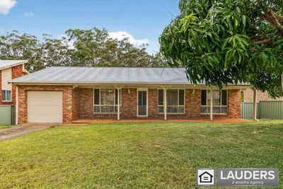 106 Waterman Street, Old Bar NSW 2430