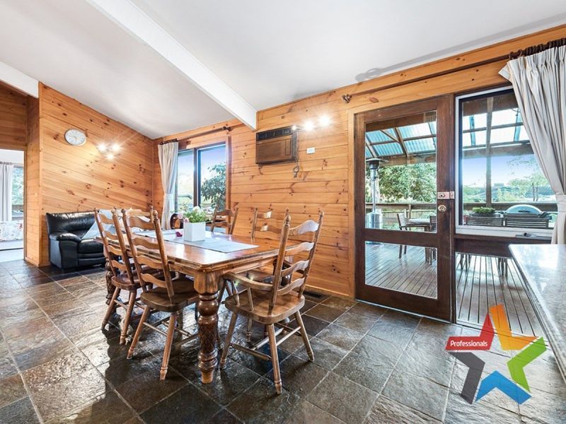 20 Henty Court, Croydon VIC 3136 House For Rent Domain