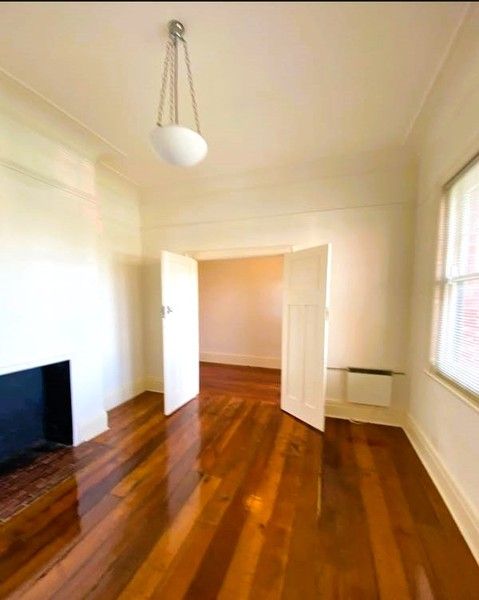 2 bedrooms Apartment / Unit / Flat in 3/24-26 Burns Street ELWOOD VIC, 3184