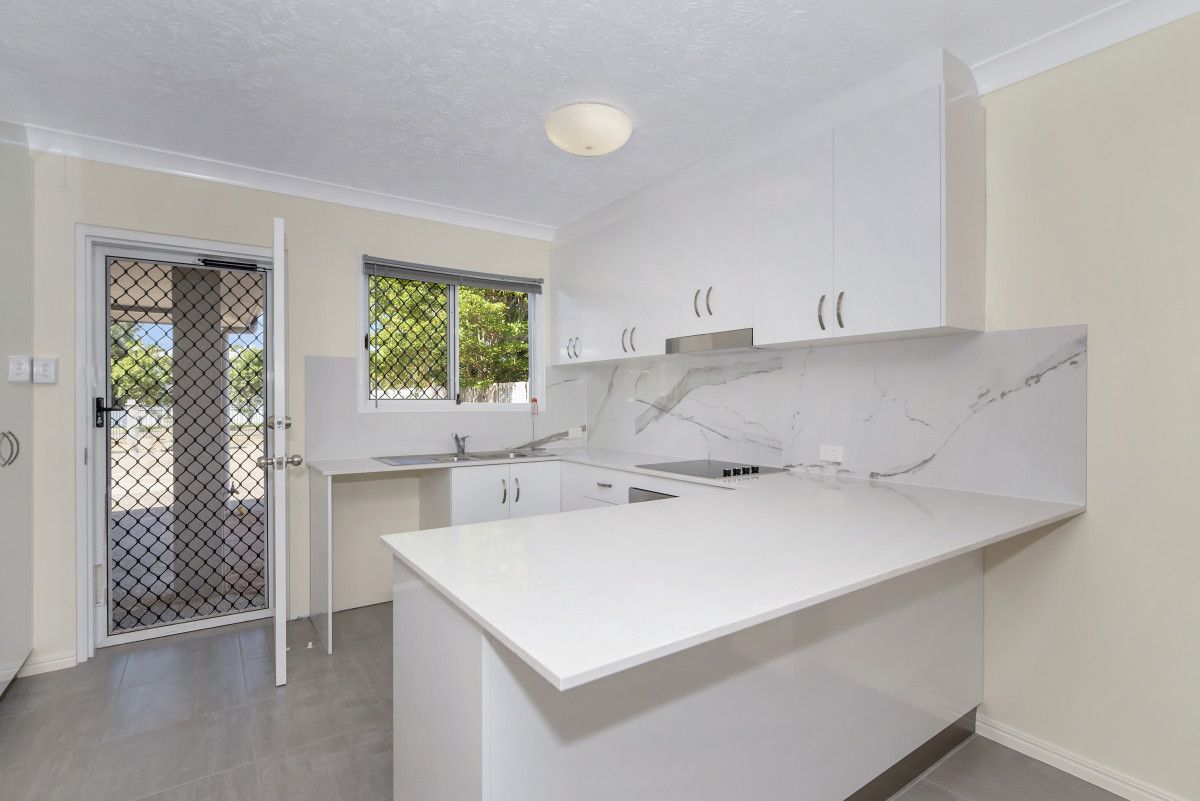 2/15 Welsh Street, Rosslea QLD 4812, Image 1