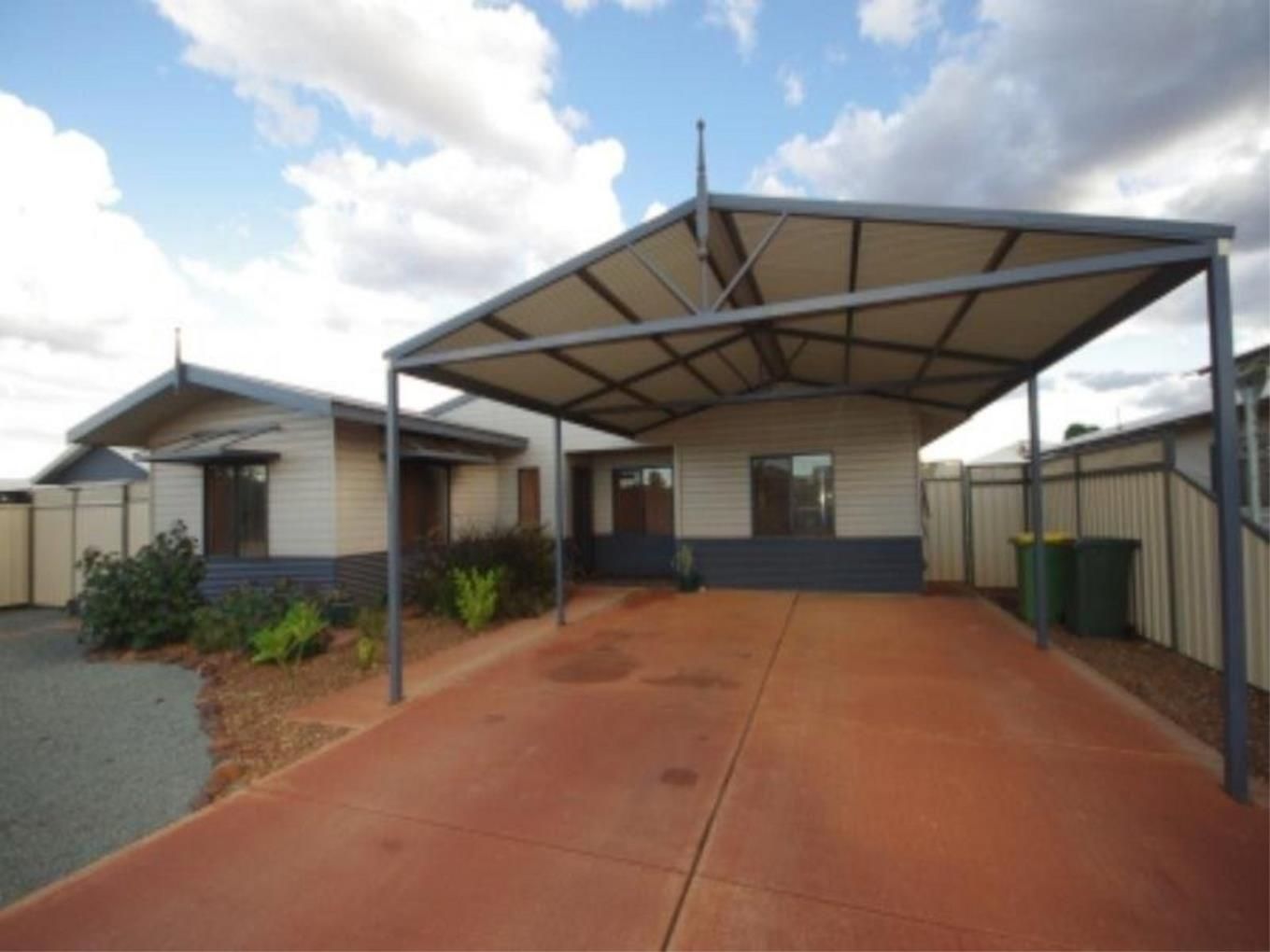 4 bedrooms House in 22 Eagle Rock Turn NEWMAN WA, 6753