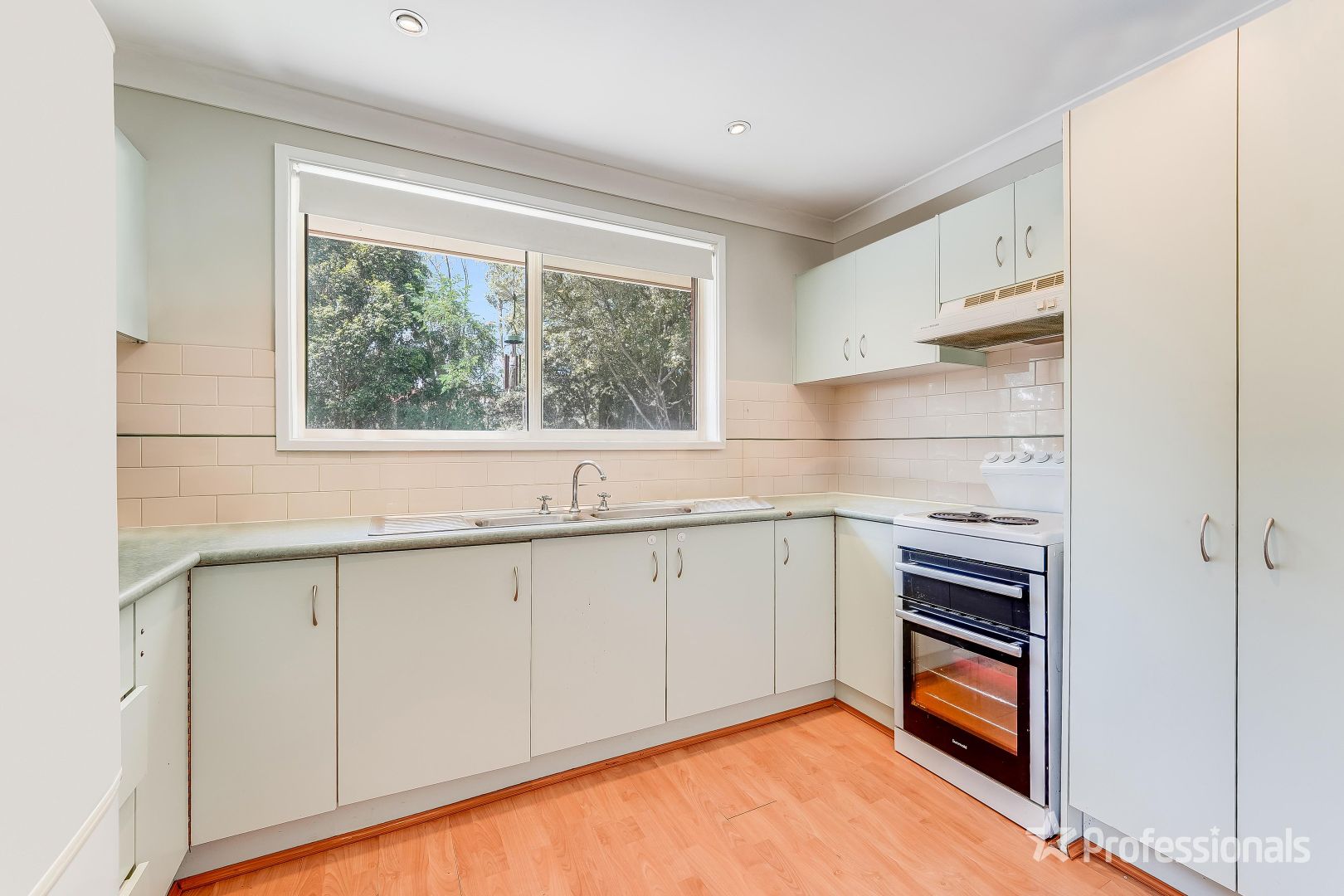 31b Mary St, The Oaks NSW 2570 Duplex For Rent Domain