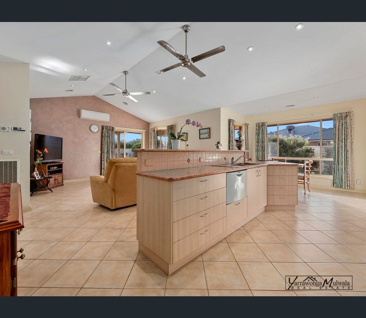 7 Derry Drive, Yarrawonga VIC 3730, Image 1