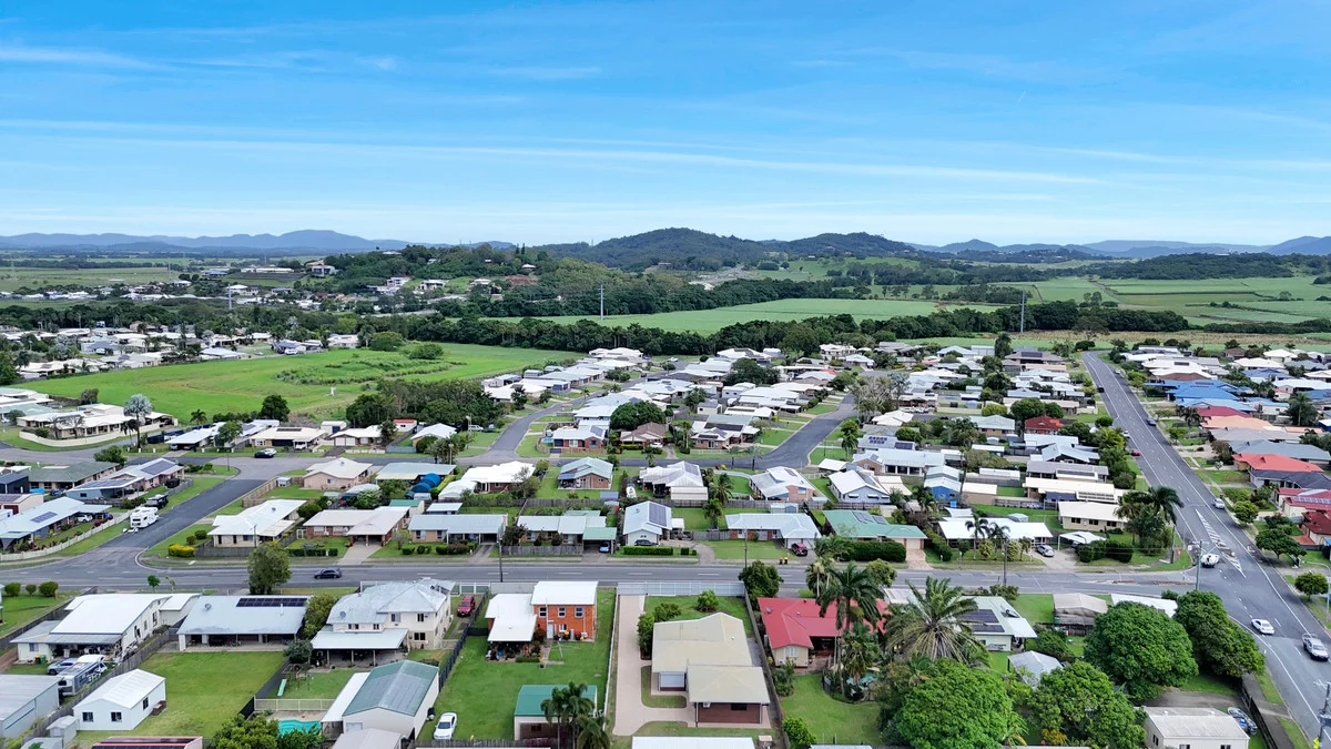 Additional image 32 of 8 Davey Street, Glenella QLD 4740