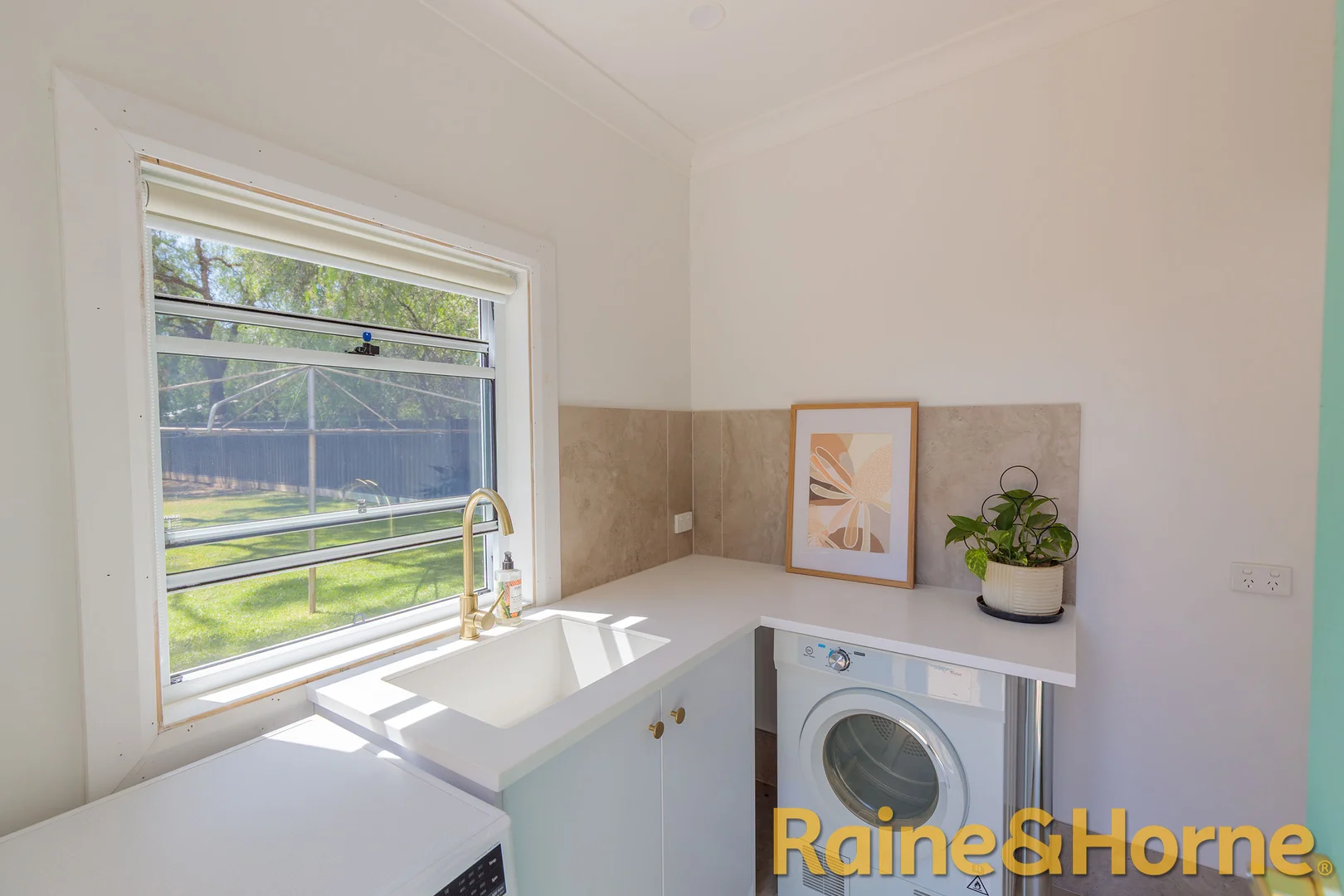 Additional image 6 of 118 Merilba Street, Narromine NSW 2821