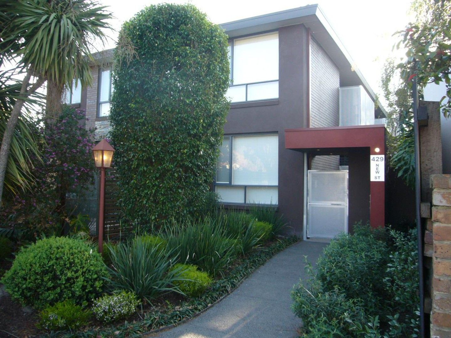 2 bedrooms Apartment / Unit / Flat in 8/429 New Street BRIGHTON VIC, 3186