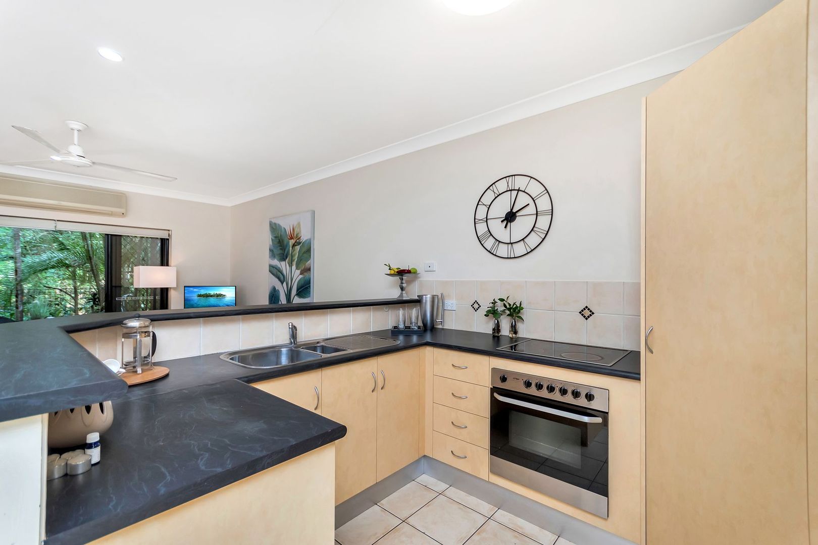 14/11-19 Stratford Parade, Stratford QLD 4870, Image 2