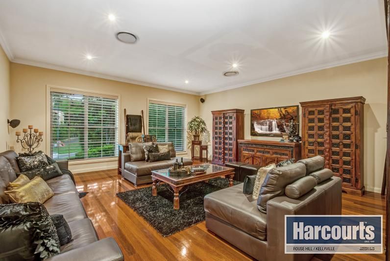 7 Cornell Close, Rouse Hill NSW 2155, Image 2
