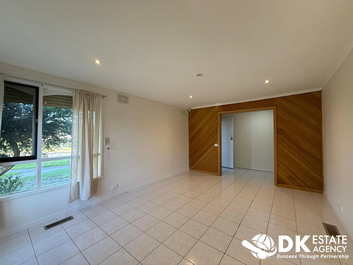 Additional image 10 of 92 Neale Rd, Deer Park VIC 3023