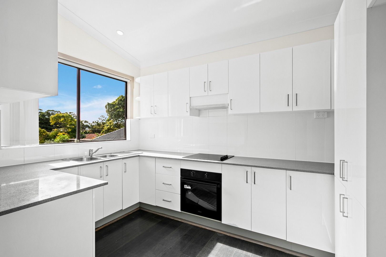 4 bedrooms House in 50 Rosa Street OATLEY NSW, 2223