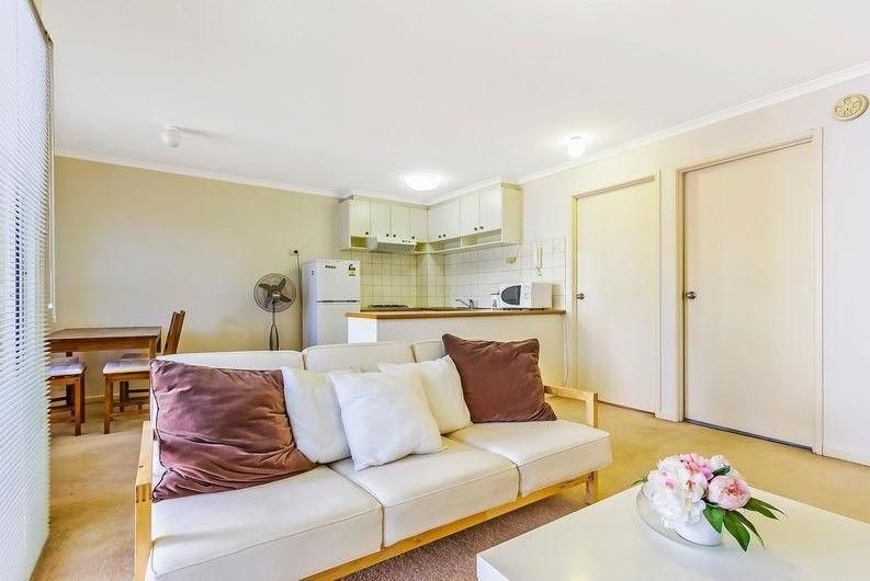 1 bedrooms Apartment / Unit / Flat in 21/997 Dandenong Road MALVERN EAST VIC, 3145