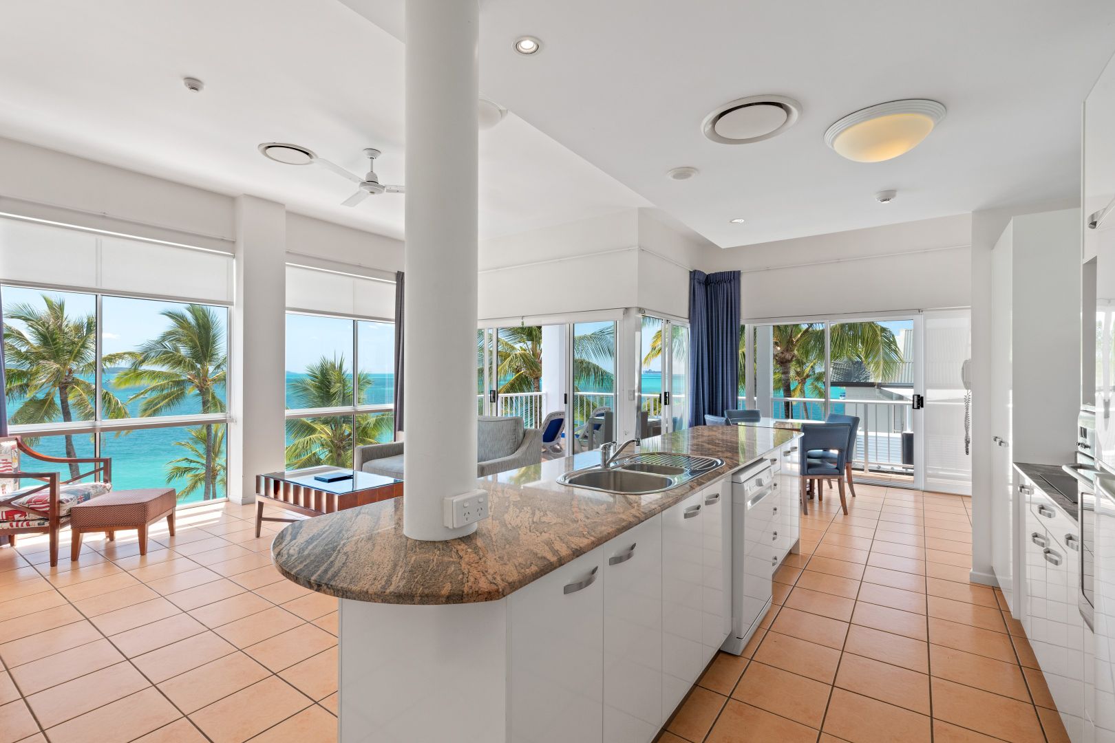 5/23-25 Ocean View Avenue, Airlie Beach QLD 4802, Image 1