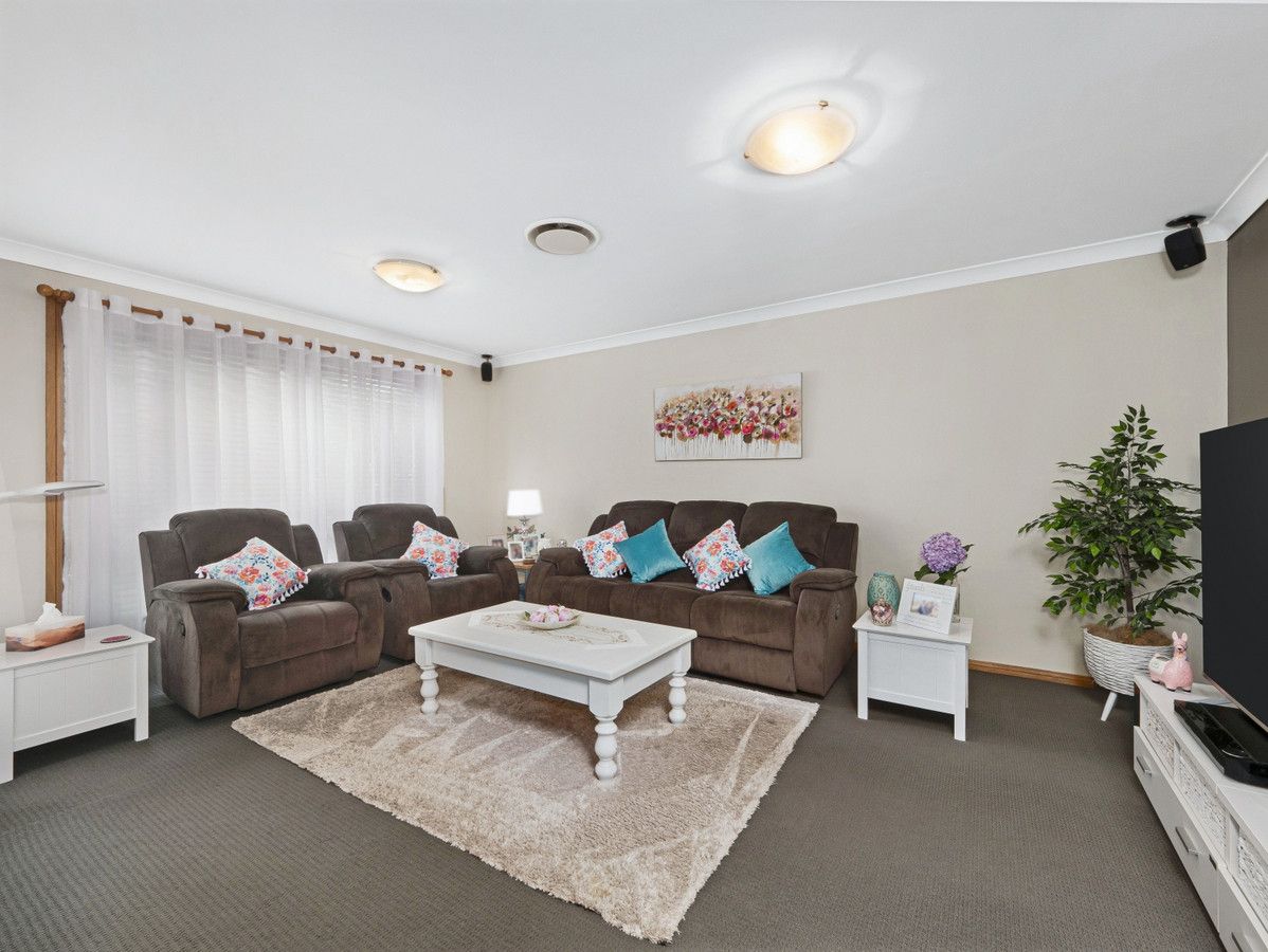 83 Downes Crescent, Currans Hill NSW 2567, Image 1
